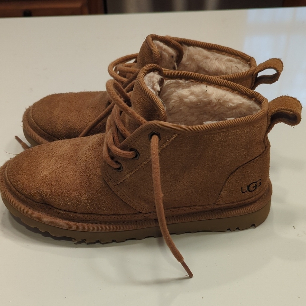 Ugg Brown Neumel Chukka Size 5